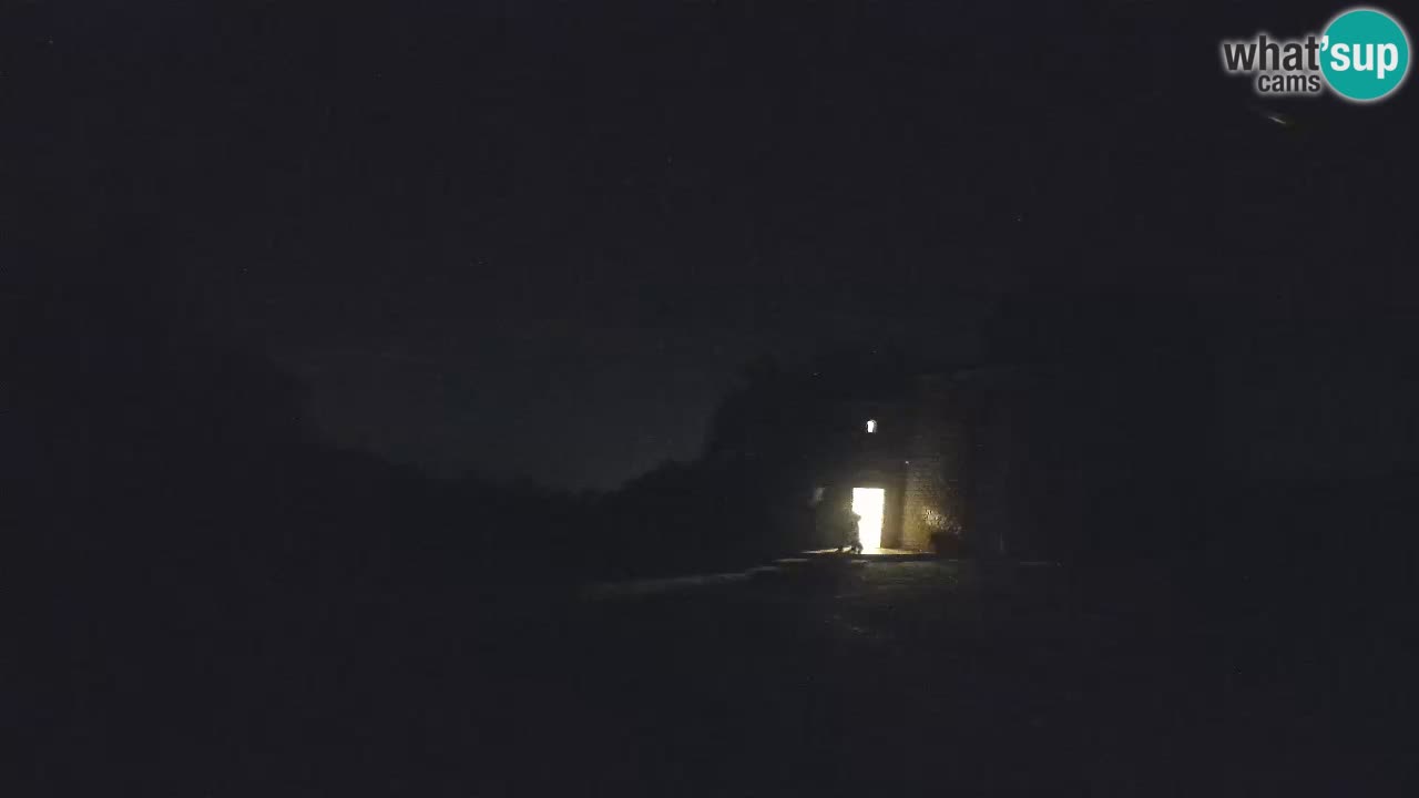 Višnjanska opservatorijska web kamera: Zavirite u svemir s poluotoka Istre, Hrvatska