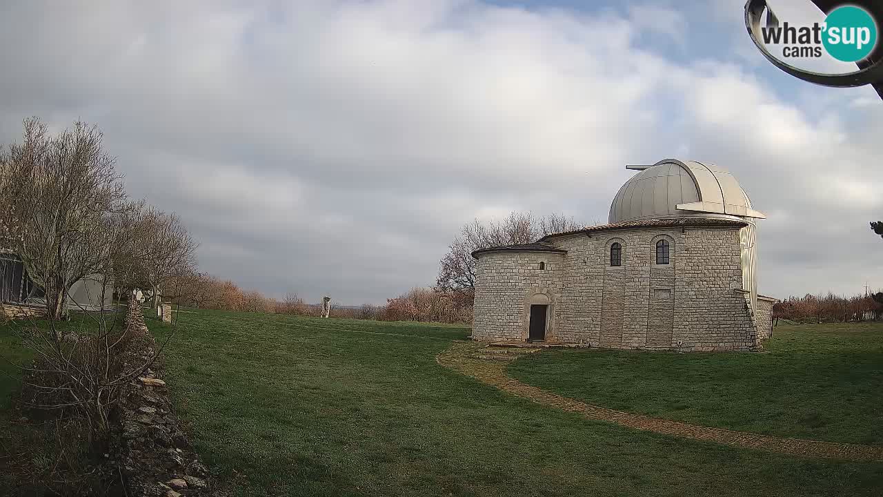 Webcam del Observatorio de Višnjan: Contempla el cosmos desde Istria, Croacia