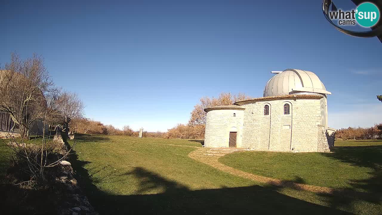 Višnjan Observatory Webcam: Gaze into the Cosmos from Istria, Croatia