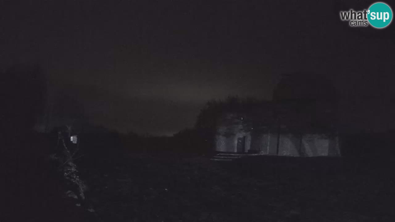 Višnjan Observatory Webcam: Gaze into the Cosmos from Istria, Croatia