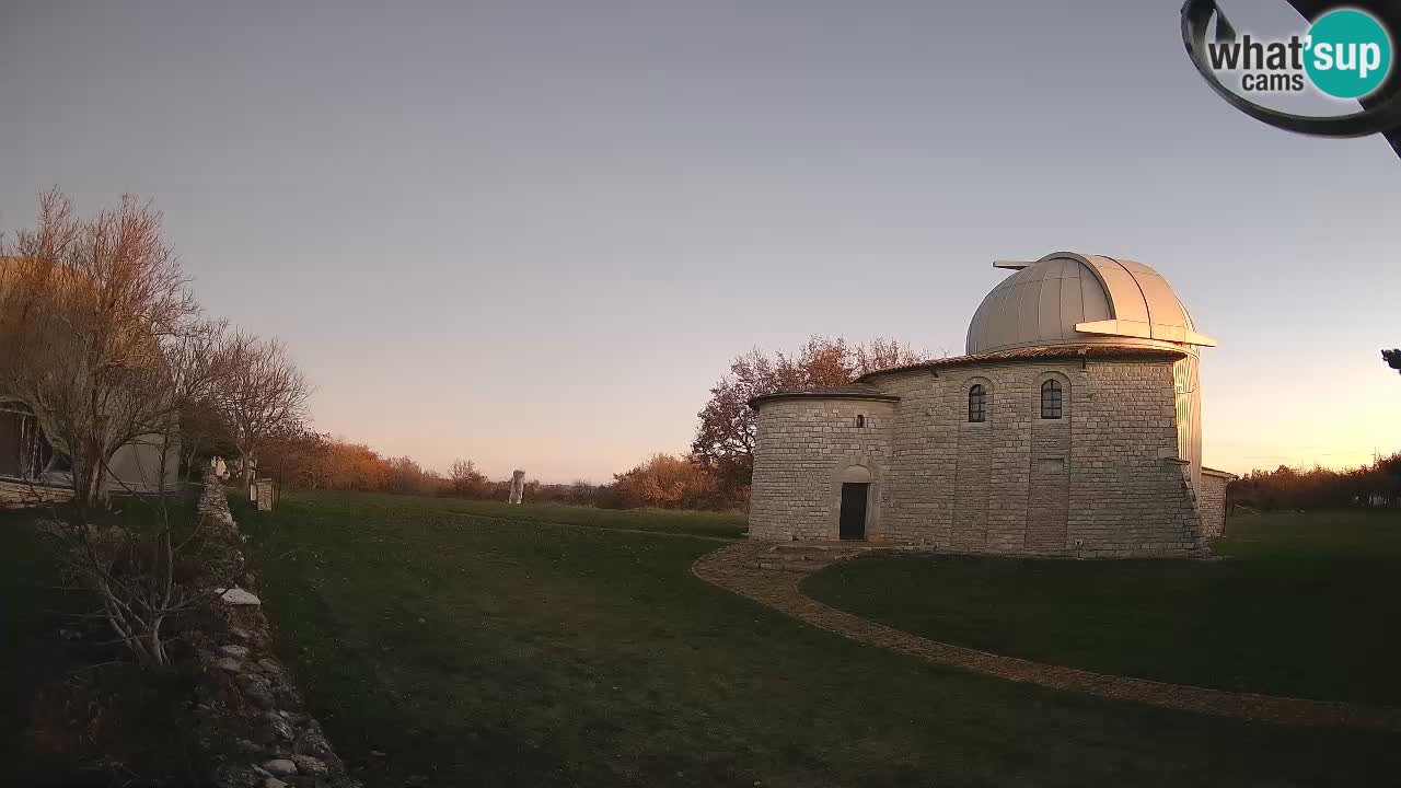 Webcam del Observatorio de Višnjan: Contempla el cosmos desde Istria, Croacia
