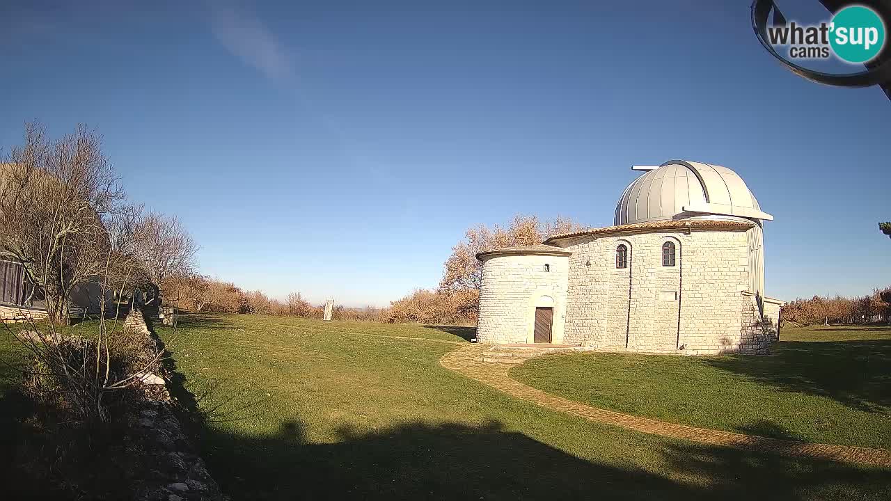 Višnjanska observatorijska spletna kamera: Opazujte vesolje iz Istre, Hrvaška
