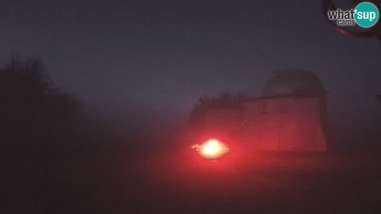 Višnjanska observatorijska spletna kamera: Opazujte vesolje iz Istre, Hrvaška