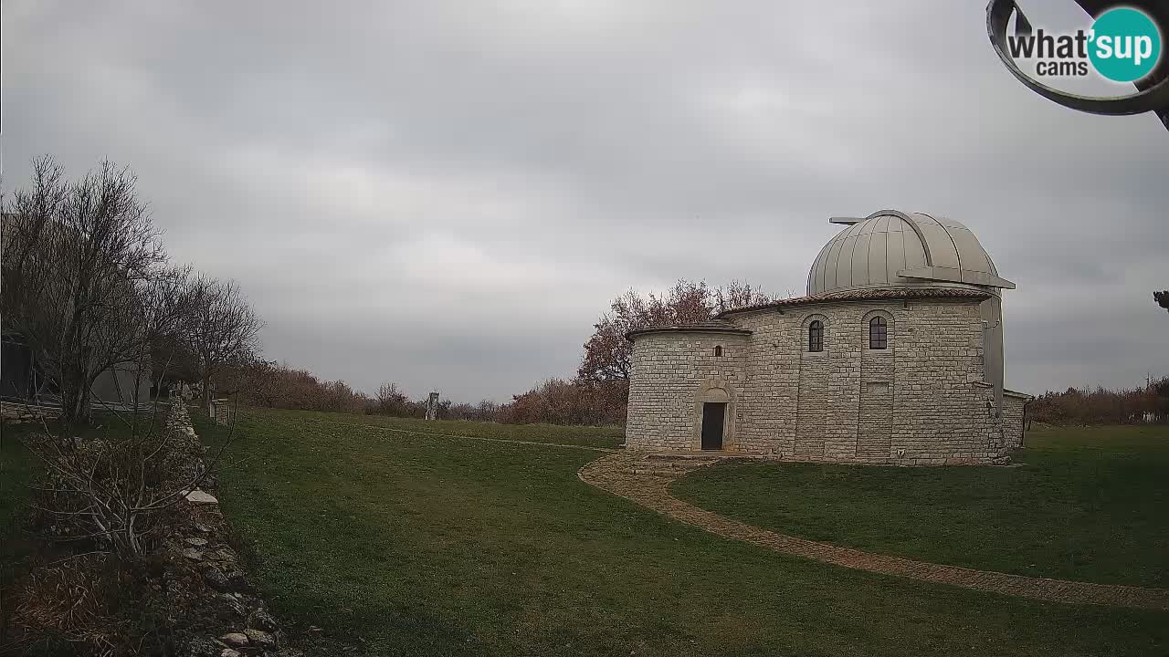 Webcam de l’Observatoire de Višnjan: Plongez dans le cosmos depuis l’Istrie, Croatie