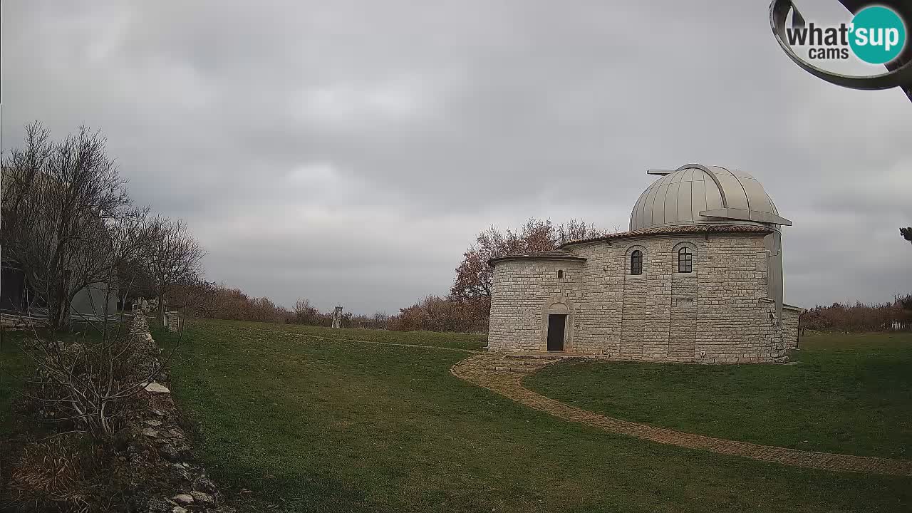 Višnjanska opservatorijska web kamera: Zavirite u svemir s poluotoka Istre, Hrvatska