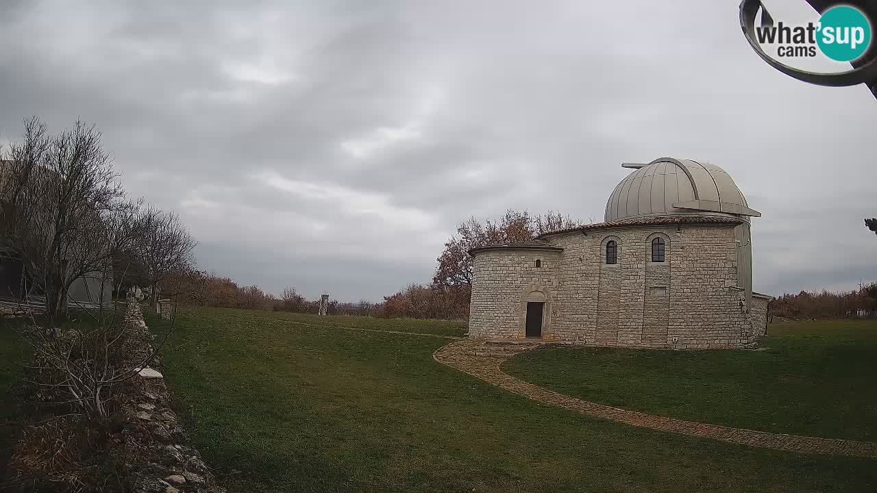 Webcam de l’Observatoire de Višnjan: Plongez dans le cosmos depuis l’Istrie, Croatie