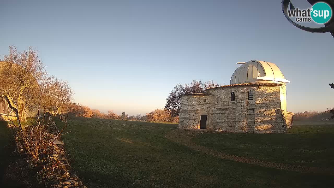 Webcam del Observatorio de Višnjan: Contempla el cosmos desde Istria, Croacia
