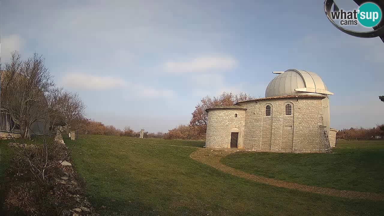 Webcam de l’Observatoire de Višnjan: Plongez dans le cosmos depuis l’Istrie, Croatie