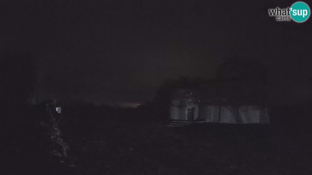 Višnjan Observatory Webcam: Gaze into the Cosmos from Istria, Croatia