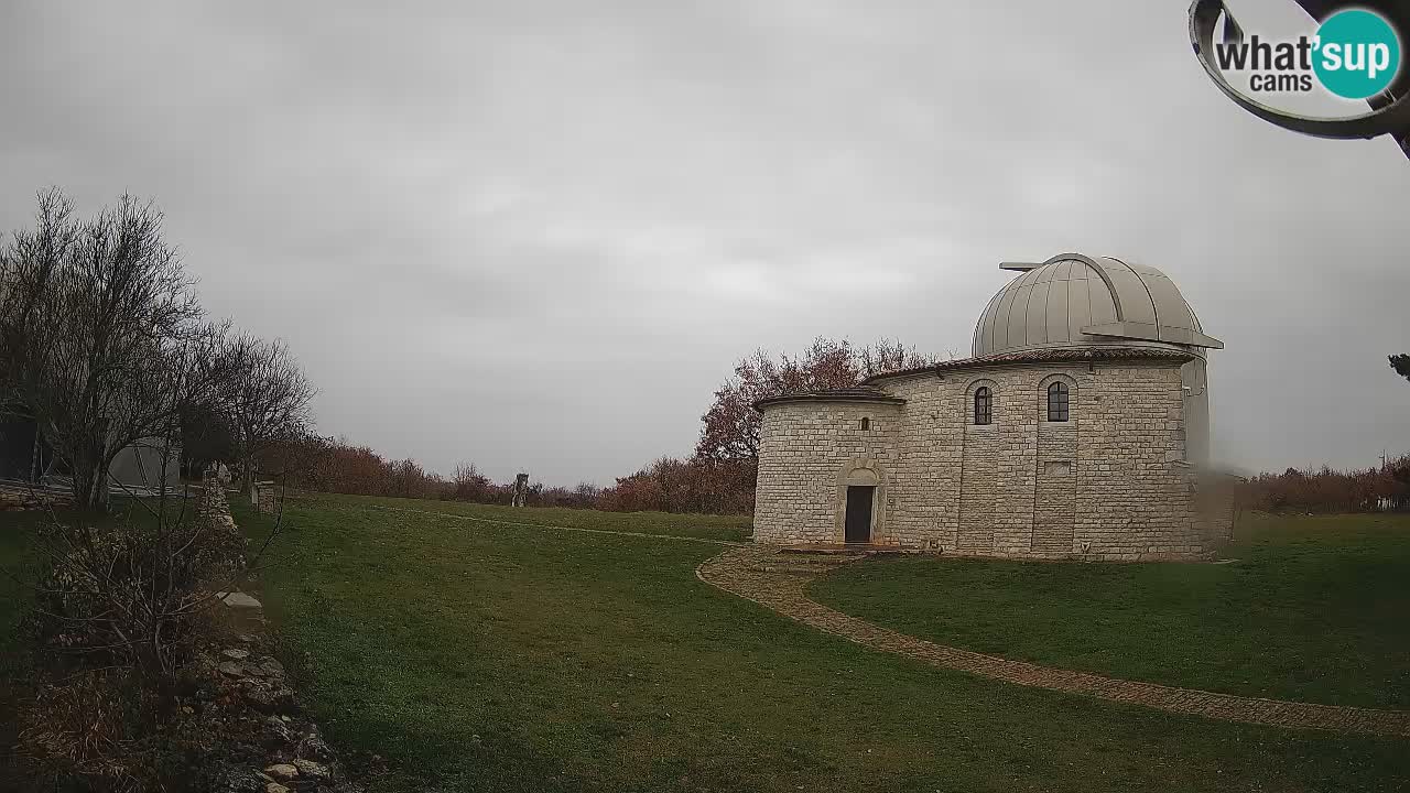 Višnjan Observatory Webcam: Gaze into the Cosmos from Istria, Croatia