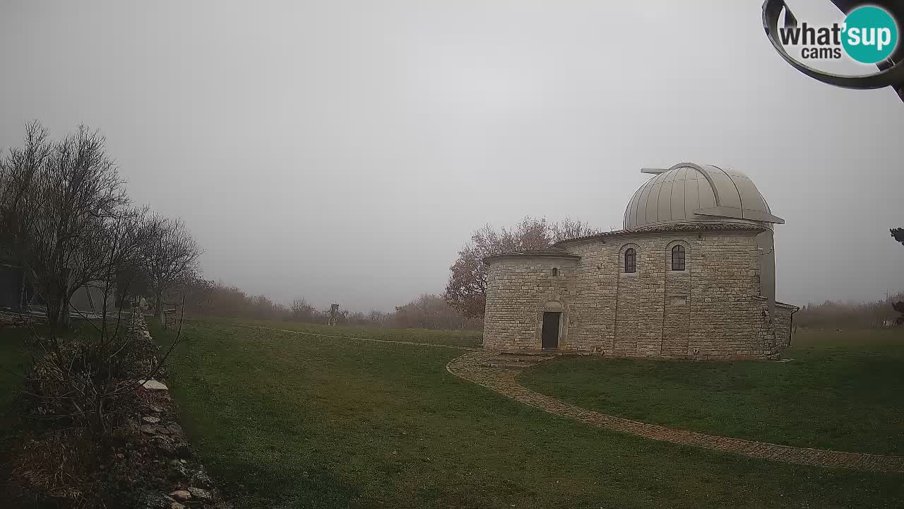 Webcam de l’Observatoire de Višnjan: Plongez dans le cosmos depuis l’Istrie, Croatie
