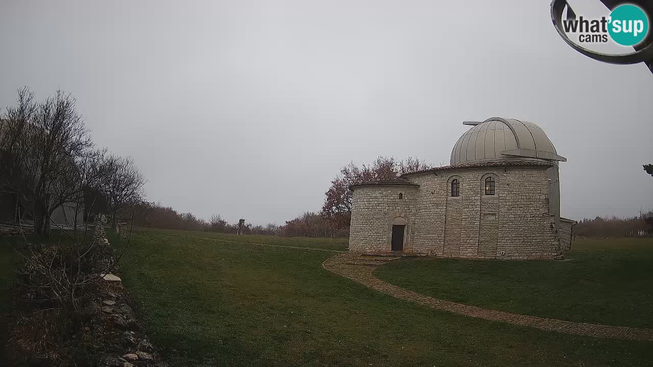 Višnjan Observatory Webcam: Gaze into the Cosmos from Istria, Croatia