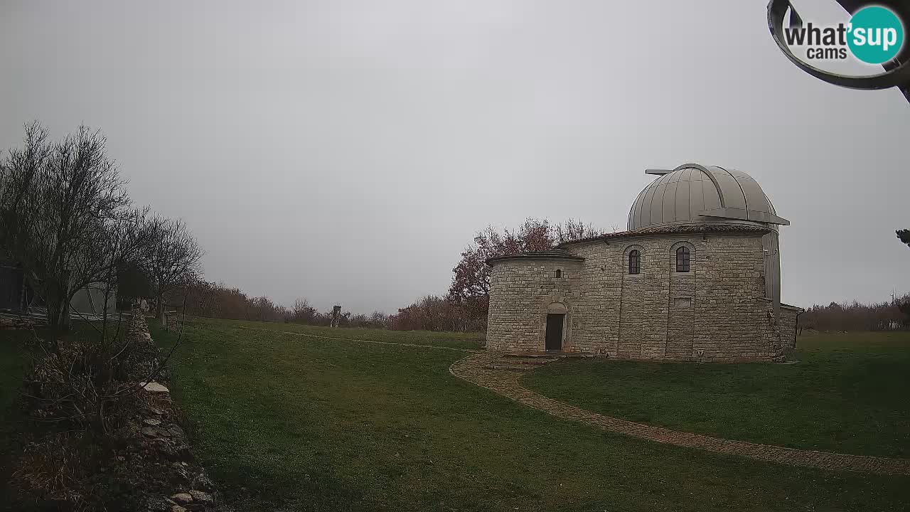 Višnjan Observatory Webcam: Gaze into the Cosmos from Istria, Croatia