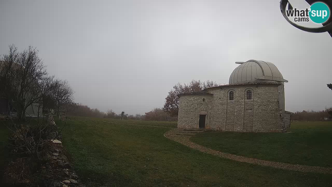 Višnjan Observatory Webcam: Gaze into the Cosmos from Istria, Croatia
