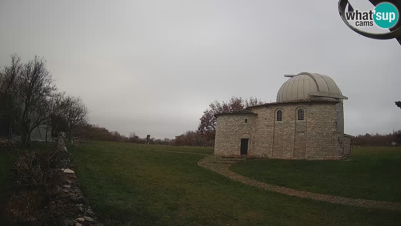 Webcam de l’Observatoire de Višnjan: Plongez dans le cosmos depuis l’Istrie, Croatie