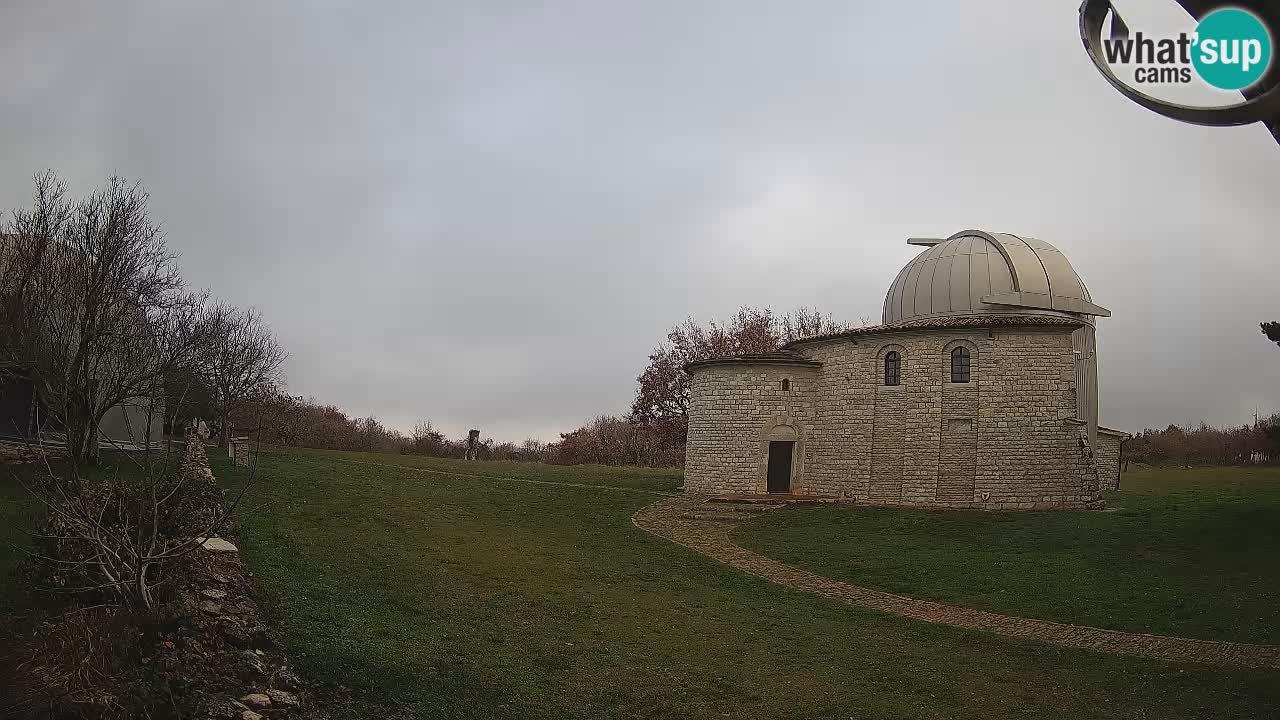 Višnjan Observatory Webcam: Gaze into the Cosmos from Istria, Croatia