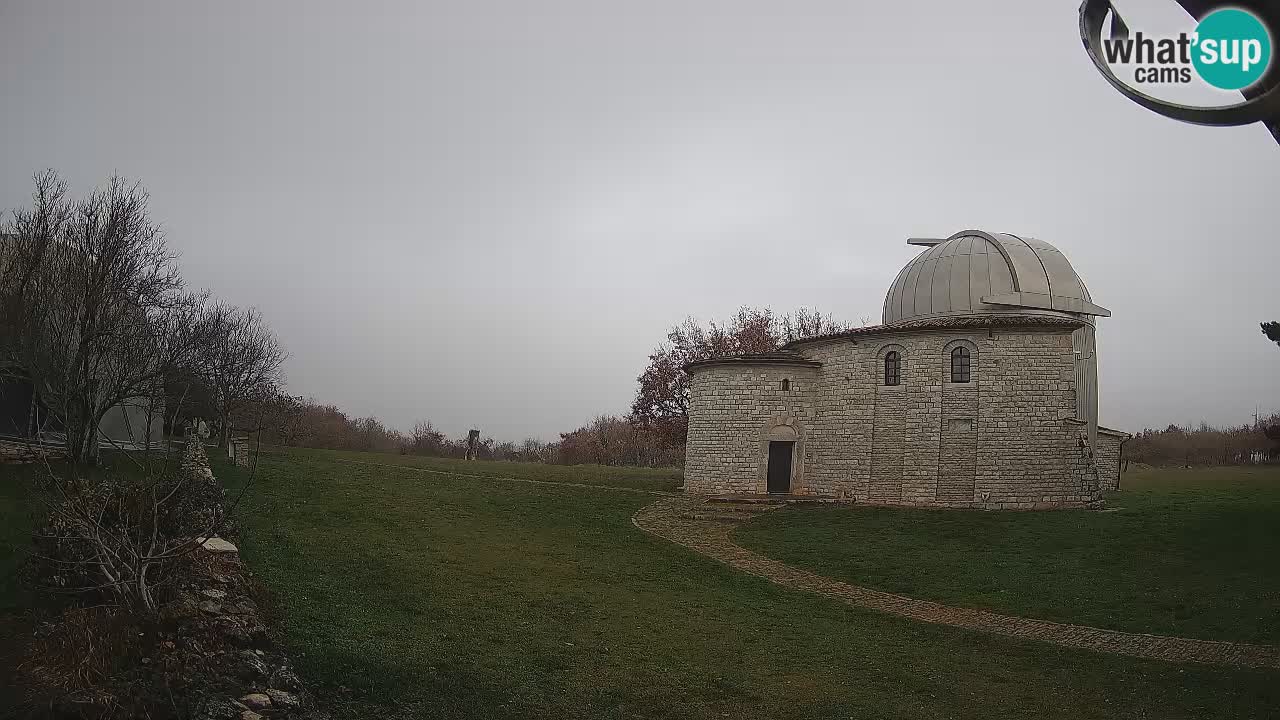 Webcam de l’Observatoire de Višnjan: Plongez dans le cosmos depuis l’Istrie, Croatie