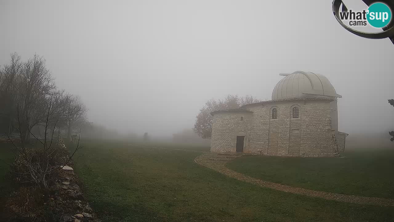 Webcam de l’Observatoire de Višnjan: Plongez dans le cosmos depuis l’Istrie, Croatie