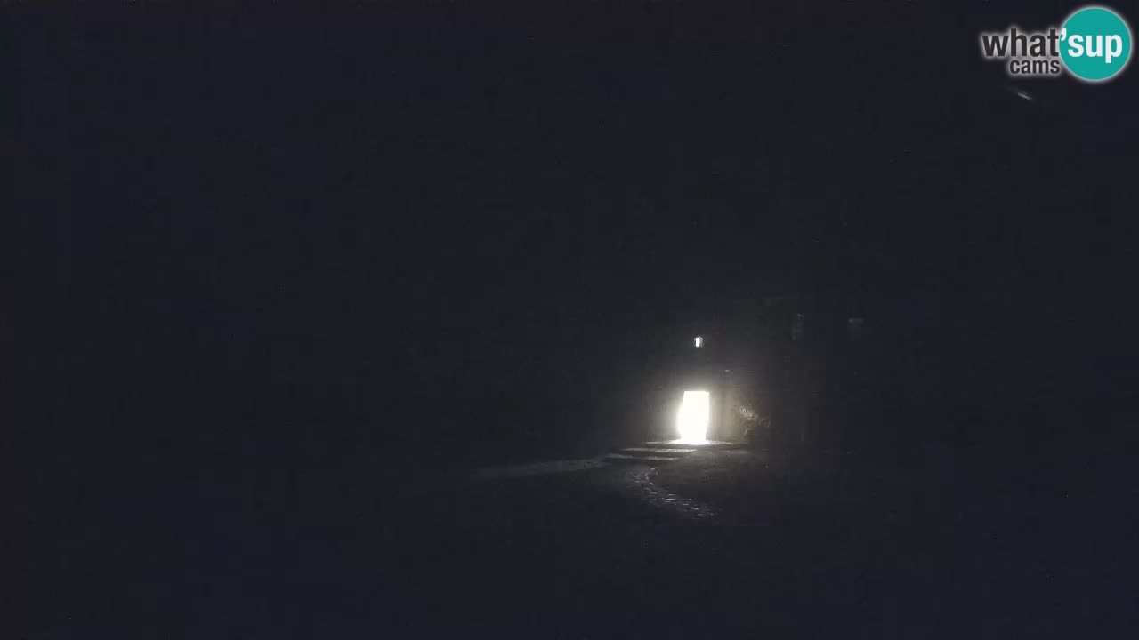 Webcam de l’Observatoire de Višnjan: Plongez dans le cosmos depuis l’Istrie, Croatie