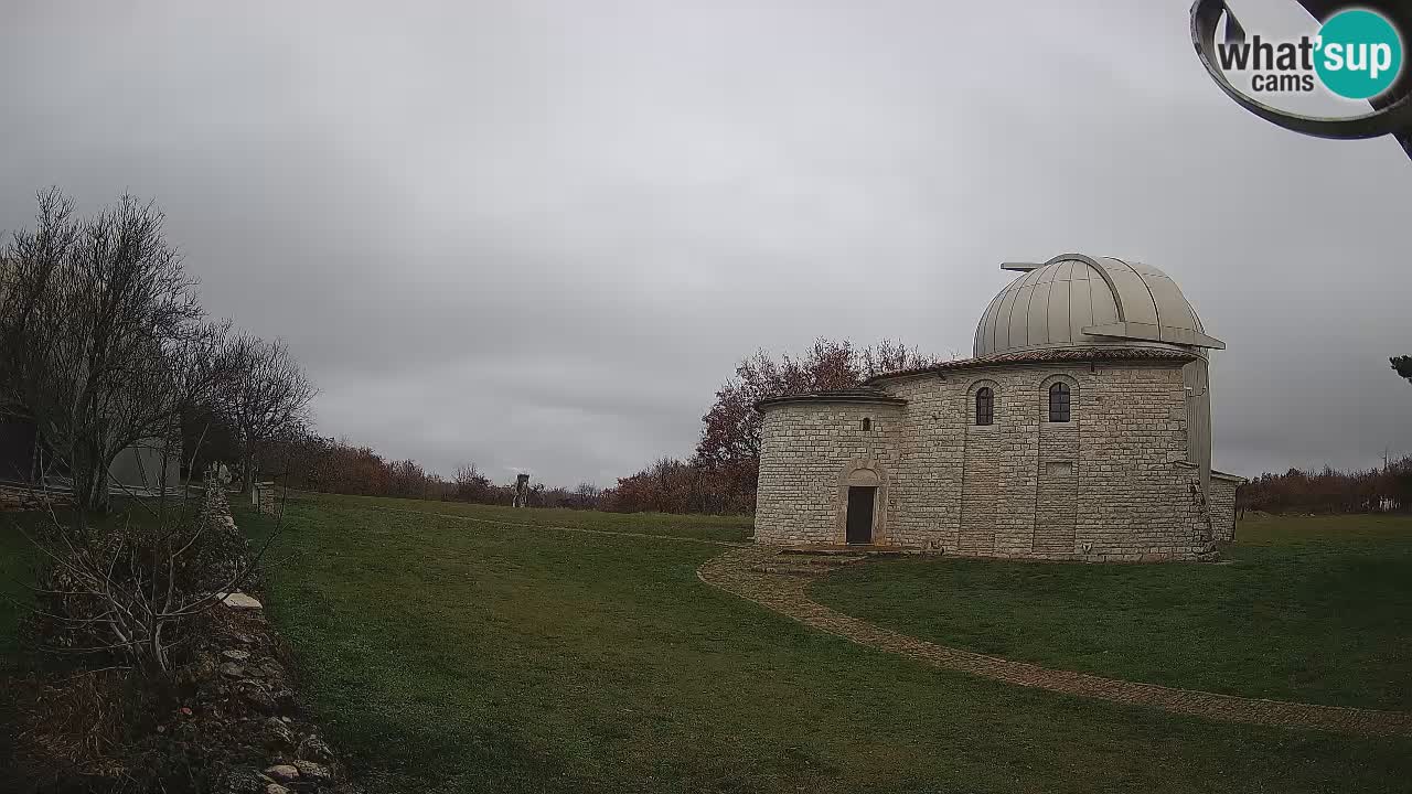 Višnjan Observatory Webcam: Gaze into the Cosmos from Istria, Croatia
