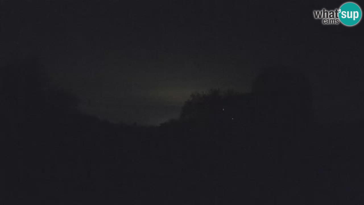 Višnjanska opservatorijska web kamera: Zavirite u svemir s poluotoka Istre, Hrvatska