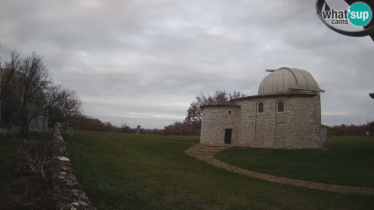 Višnjanska opservatorijska web kamera: Zavirite u svemir s poluotoka Istre, Hrvatska