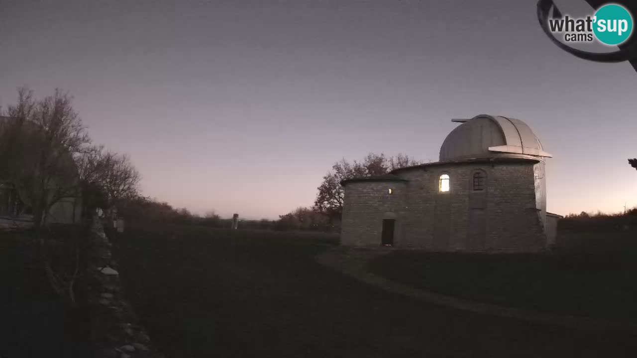 Webcam del Observatorio de Višnjan: Contempla el cosmos desde Istria, Croacia