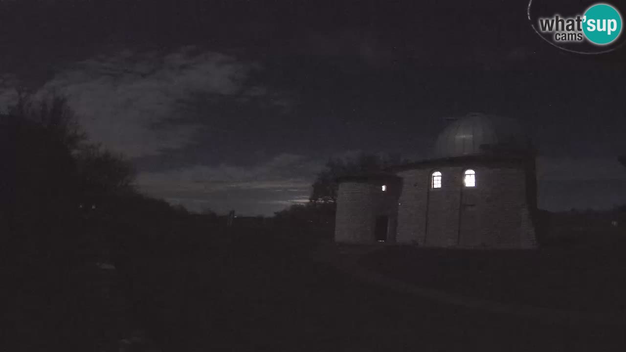 Webcam de l’Observatoire de Višnjan: Plongez dans le cosmos depuis l’Istrie, Croatie