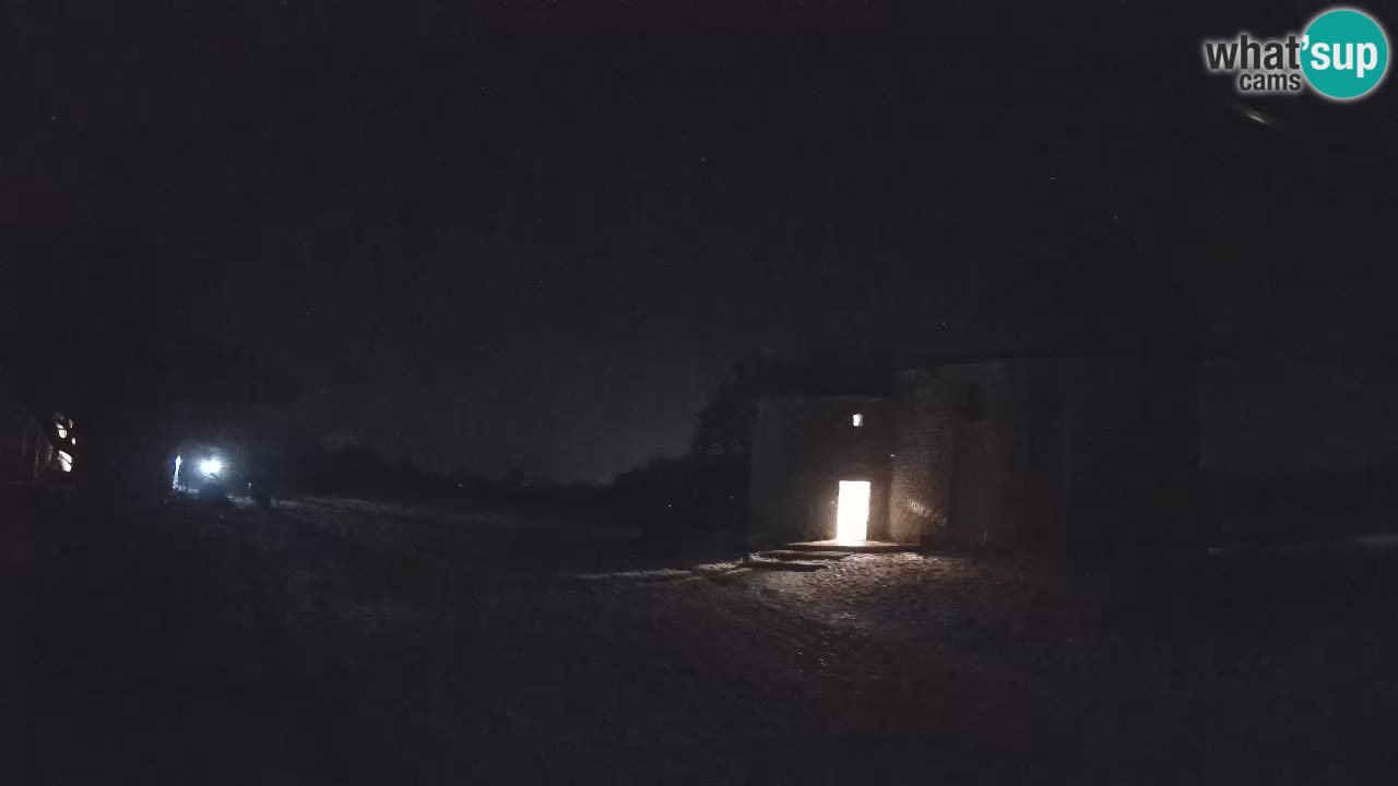 Višnjanska observatorijska spletna kamera: Opazujte vesolje iz Istre, Hrvaška