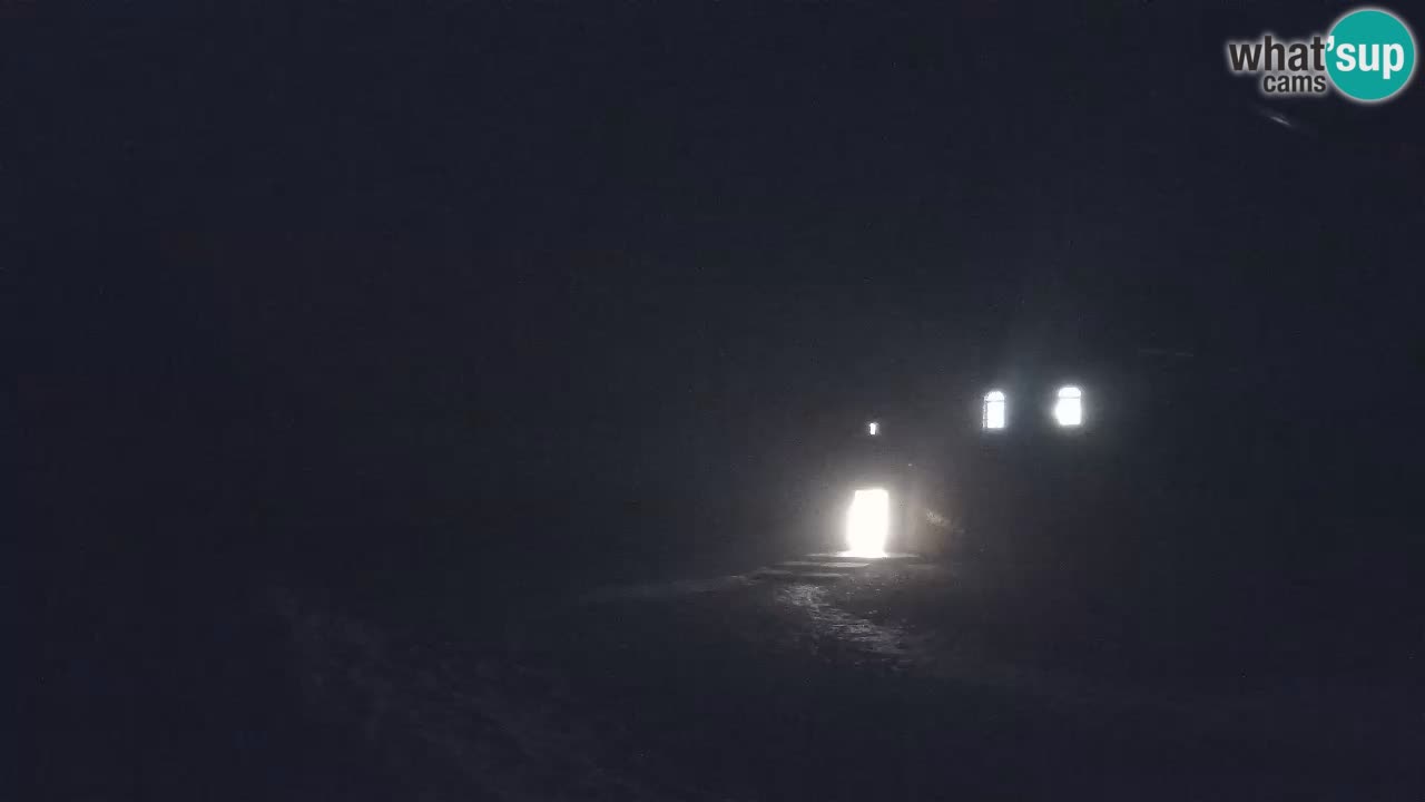 Višnjanska opservatorijska web kamera: Zavirite u svemir s poluotoka Istre, Hrvatska