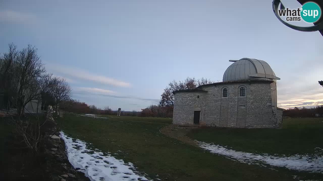 Višnjanska observatorijska spletna kamera: Opazujte vesolje iz Istre, Hrvaška