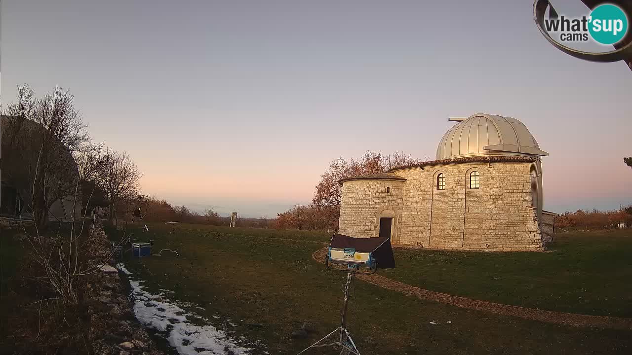 Webcam del Observatorio de Višnjan: Contempla el cosmos desde Istria, Croacia