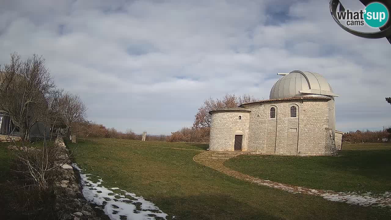 Višnjanska observatorijska spletna kamera: Opazujte vesolje iz Istre, Hrvaška