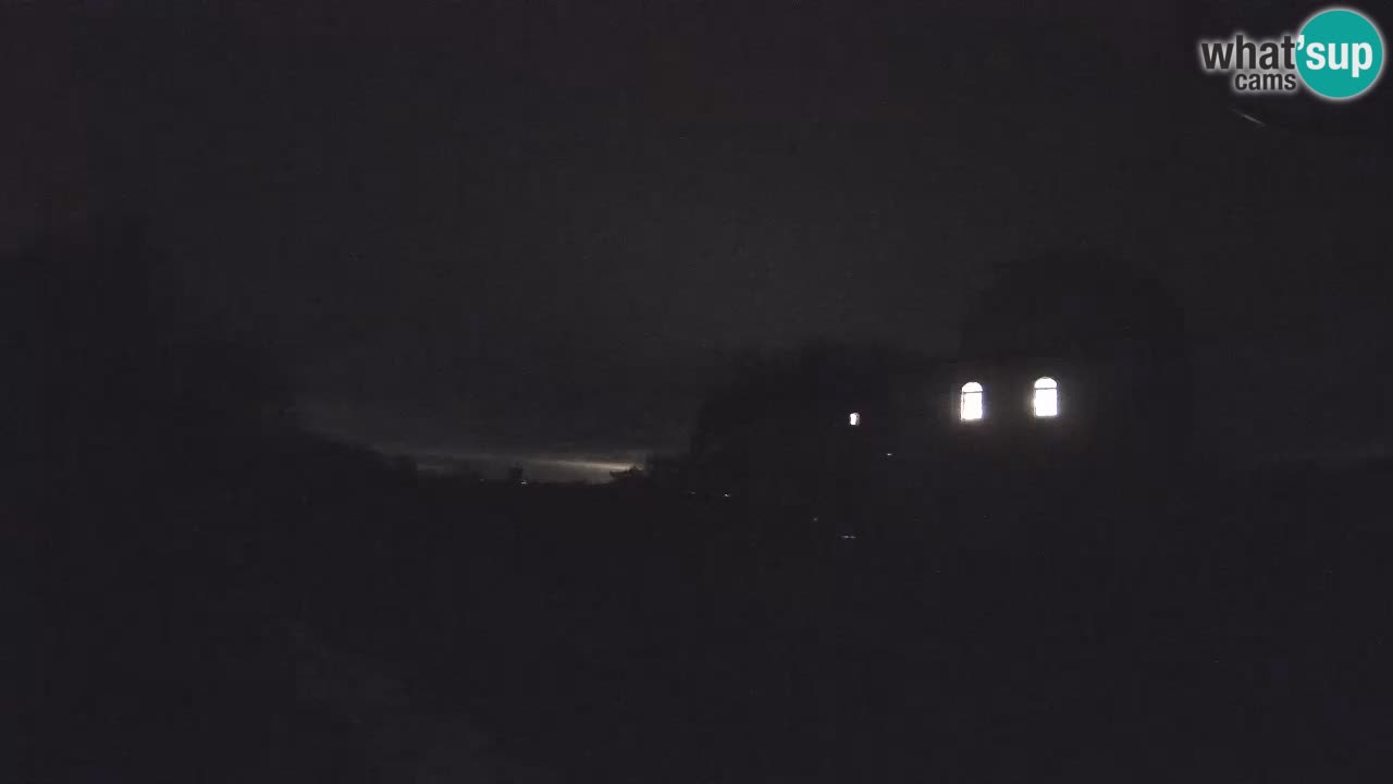 Višnjanska opservatorijska web kamera: Zavirite u svemir s poluotoka Istre, Hrvatska