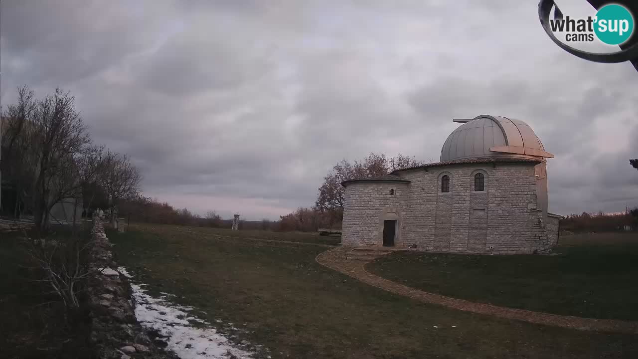 Višnjanska observatorijska spletna kamera: Opazujte vesolje iz Istre, Hrvaška