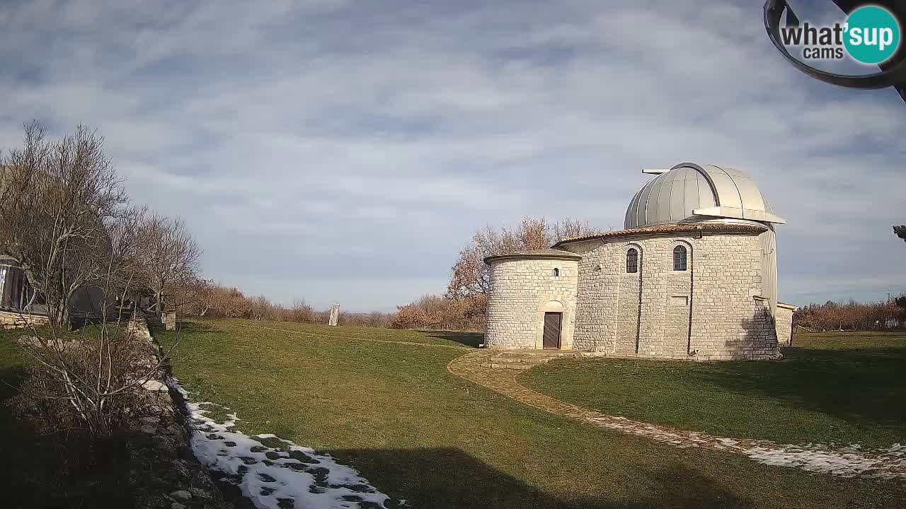 Višnjanska opservatorijska web kamera: Zavirite u svemir s poluotoka Istre, Hrvatska