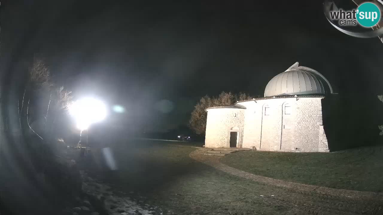Višnjan Observatory Webcam: Gaze into the Cosmos from Istria, Croatia
