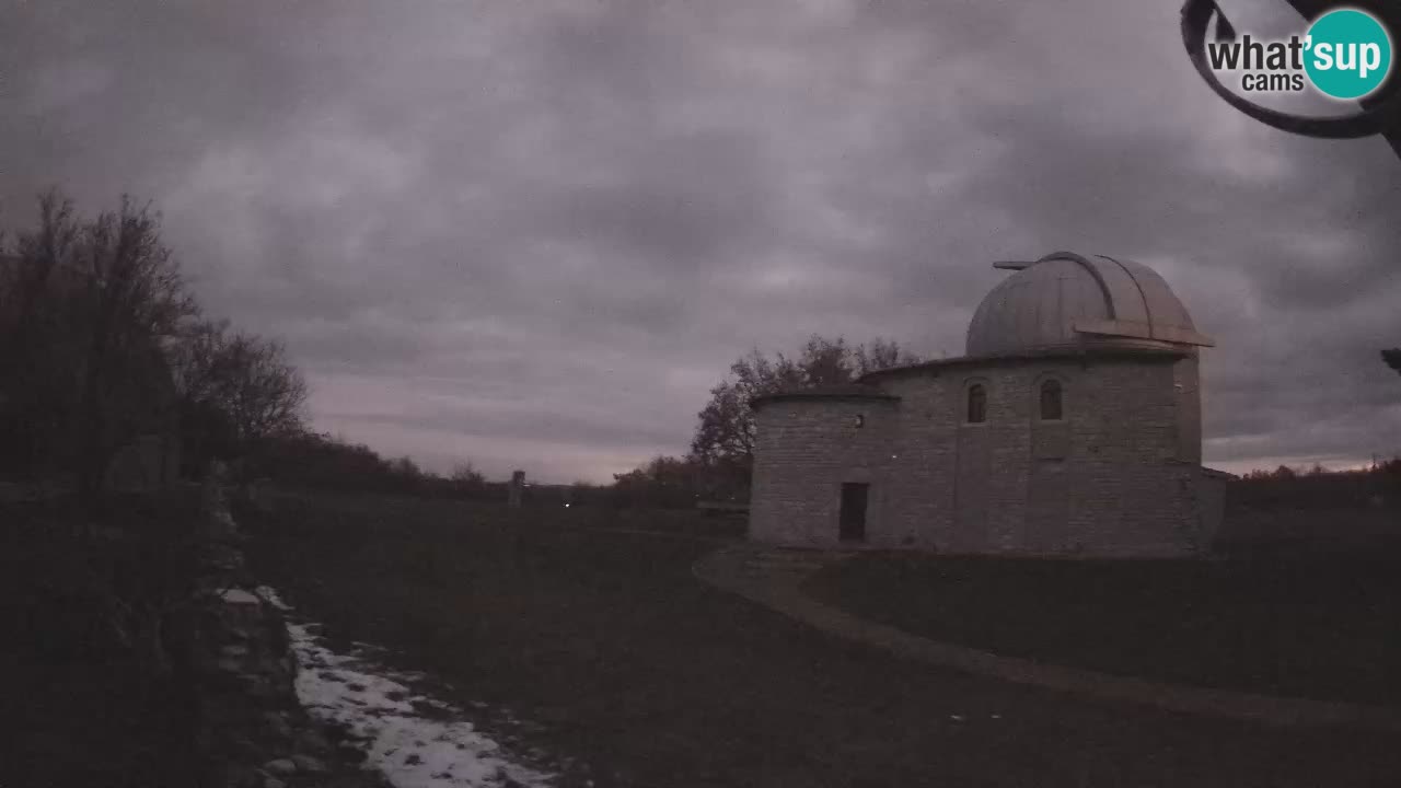 Webcam de l’Observatoire de Višnjan: Plongez dans le cosmos depuis l’Istrie, Croatie