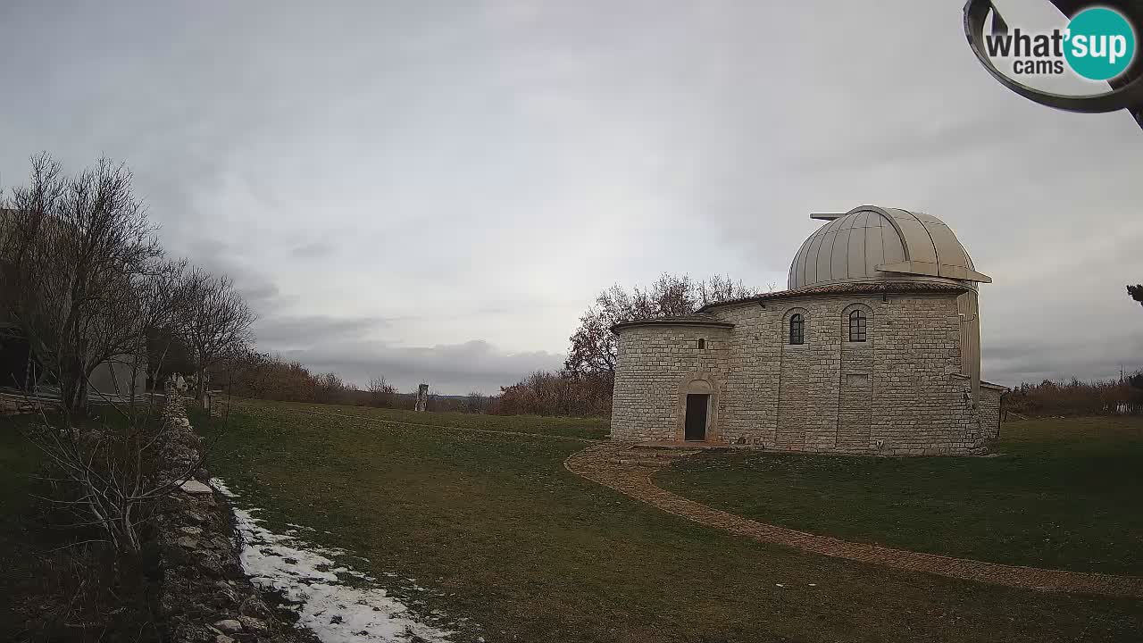 Višnjan Observatory Webcam: Gaze into the Cosmos from Istria, Croatia