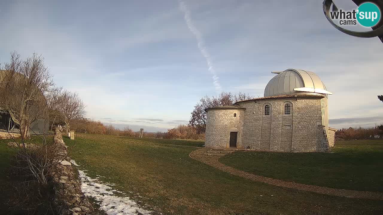 Webcam de l’Observatoire de Višnjan: Plongez dans le cosmos depuis l’Istrie, Croatie