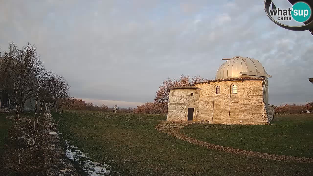 Webcam del Observatorio de Višnjan: Contempla el cosmos desde Istria, Croacia