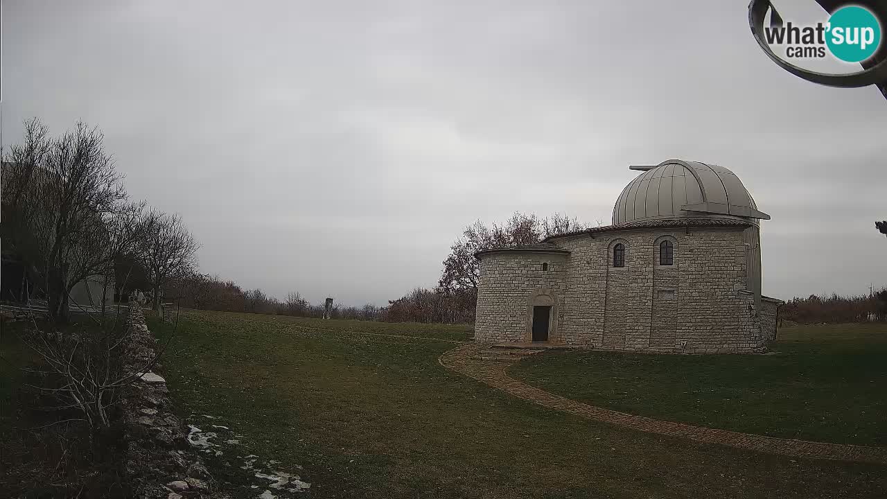 Višnjanska observatorijska spletna kamera: Opazujte vesolje iz Istre, Hrvaška