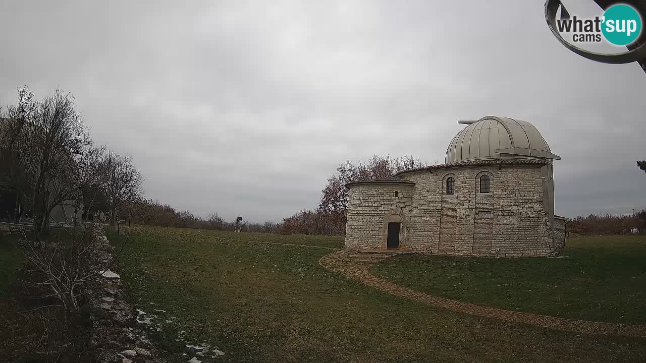 Višnjanska opservatorijska web kamera: Zavirite u svemir s poluotoka Istre, Hrvatska