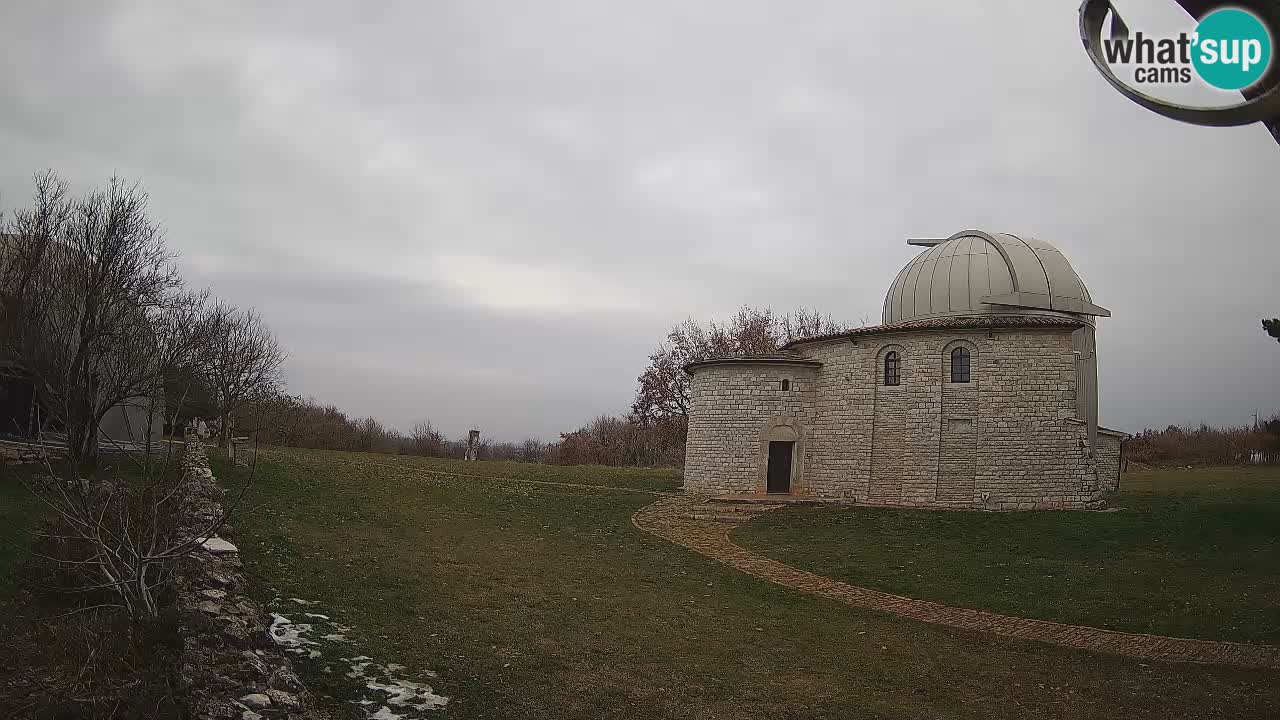 Višnjanska opservatorijska web kamera: Zavirite u svemir s poluotoka Istre, Hrvatska