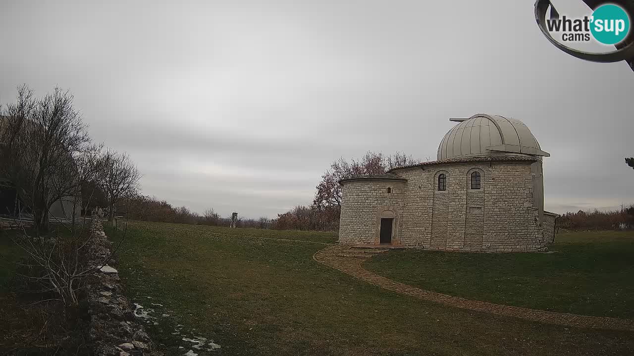 Višnjanska observatorijska spletna kamera: Opazujte vesolje iz Istre, Hrvaška
