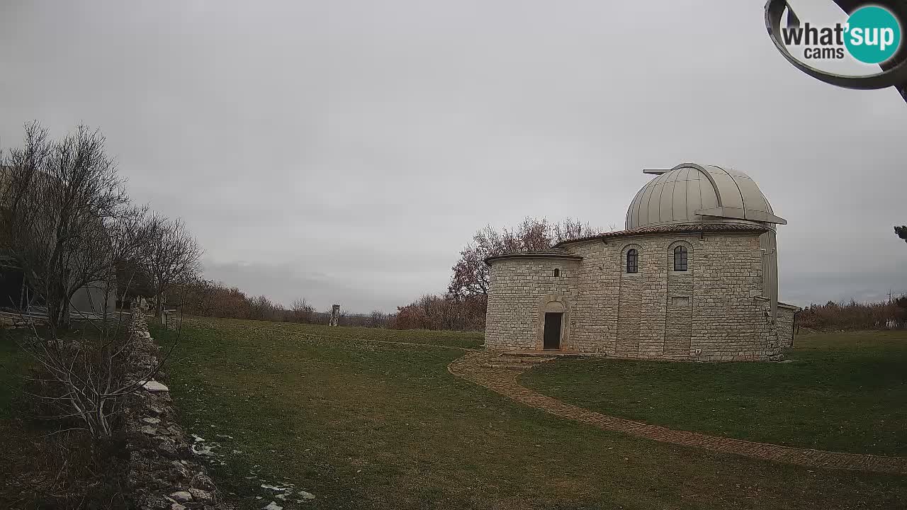 Višnjanska opservatorijska web kamera: Zavirite u svemir s poluotoka Istre, Hrvatska