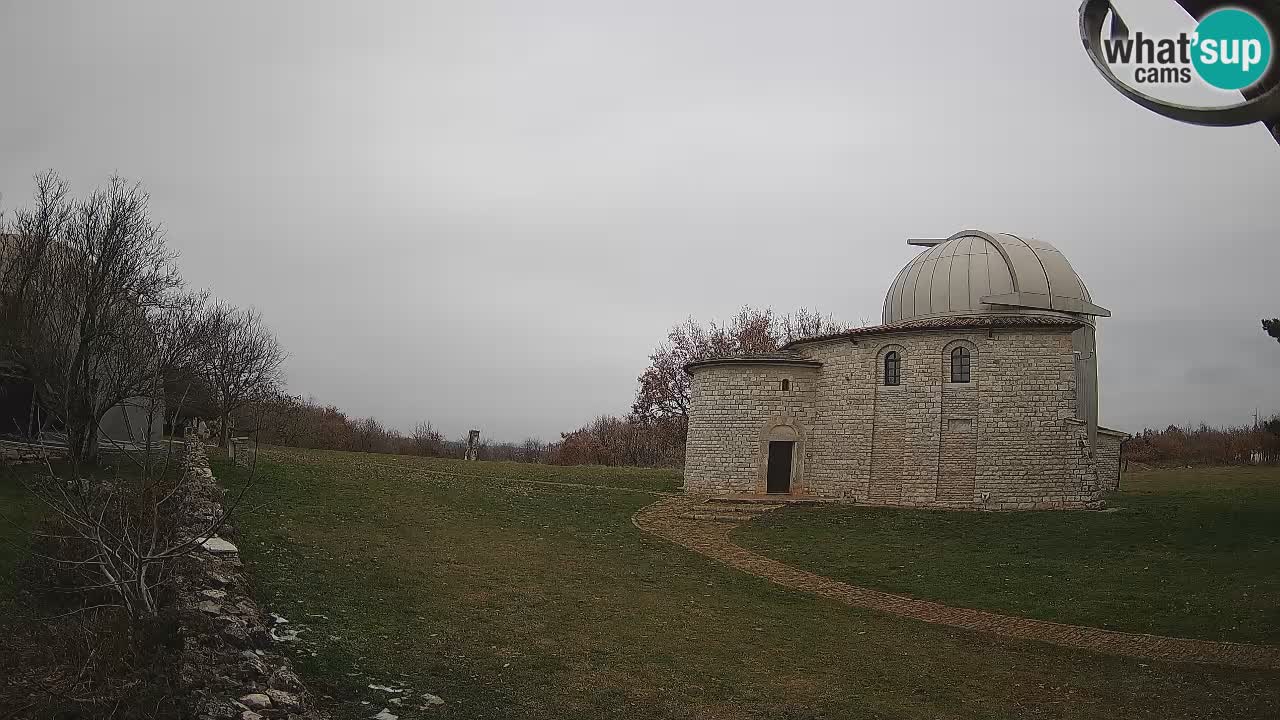 Višnjanska observatorijska spletna kamera: Opazujte vesolje iz Istre, Hrvaška