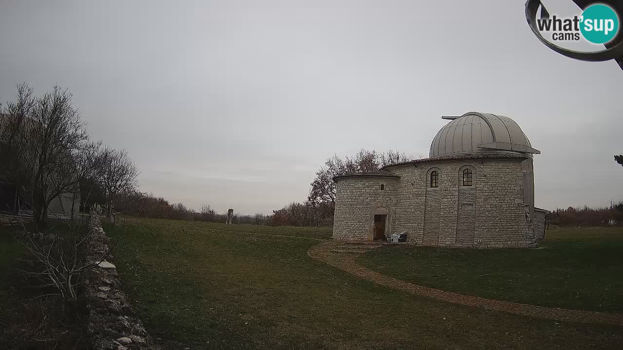 Višnjanska opservatorijska web kamera: Zavirite u svemir s poluotoka Istre, Hrvatska