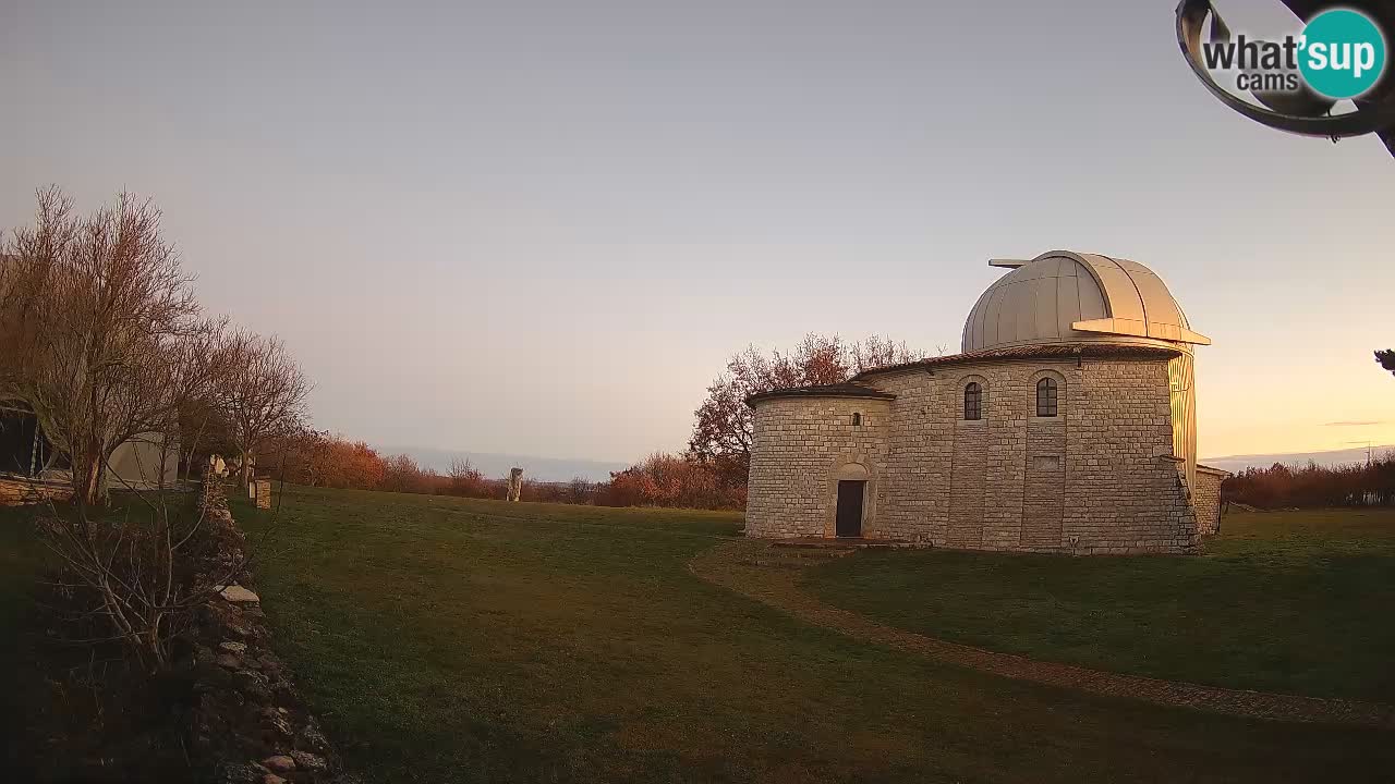 Višnjan Observatory Webcam: Gaze into the Cosmos from Istria, Croatia