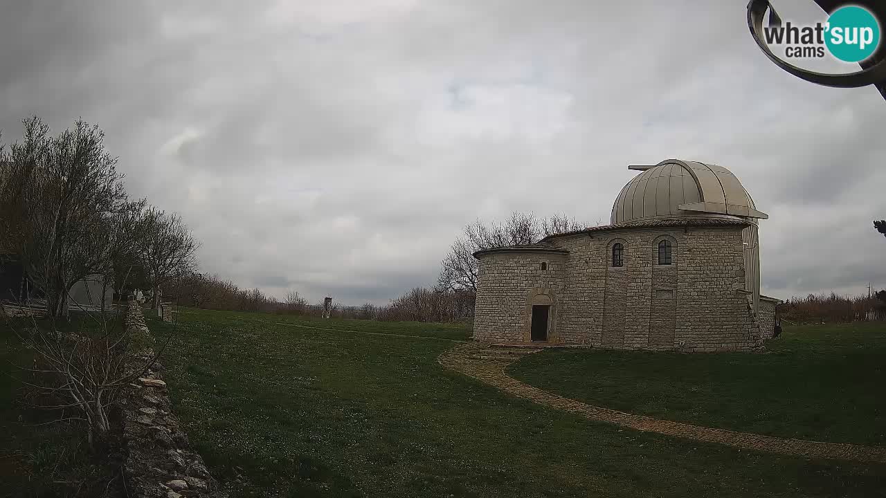 Višnjanska opservatorijska web kamera: Zavirite u svemir s poluotoka Istre, Hrvatska